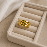 Vintage Inspired Interlock Ring – Thick Gold Plated Brass Braided Band