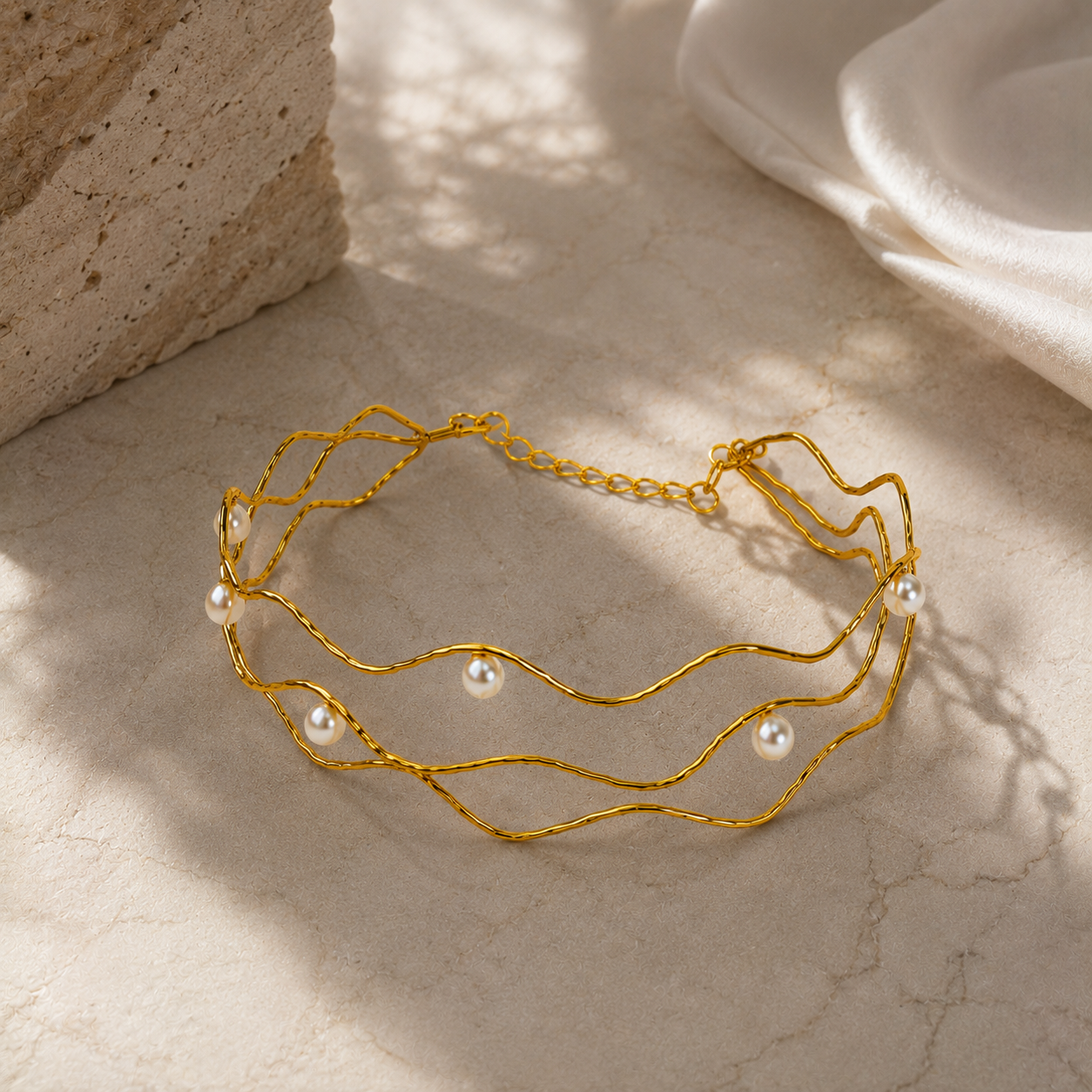Ocean Wave Pearl Choker – Gold Plated Textured Wavy Wire Necklace