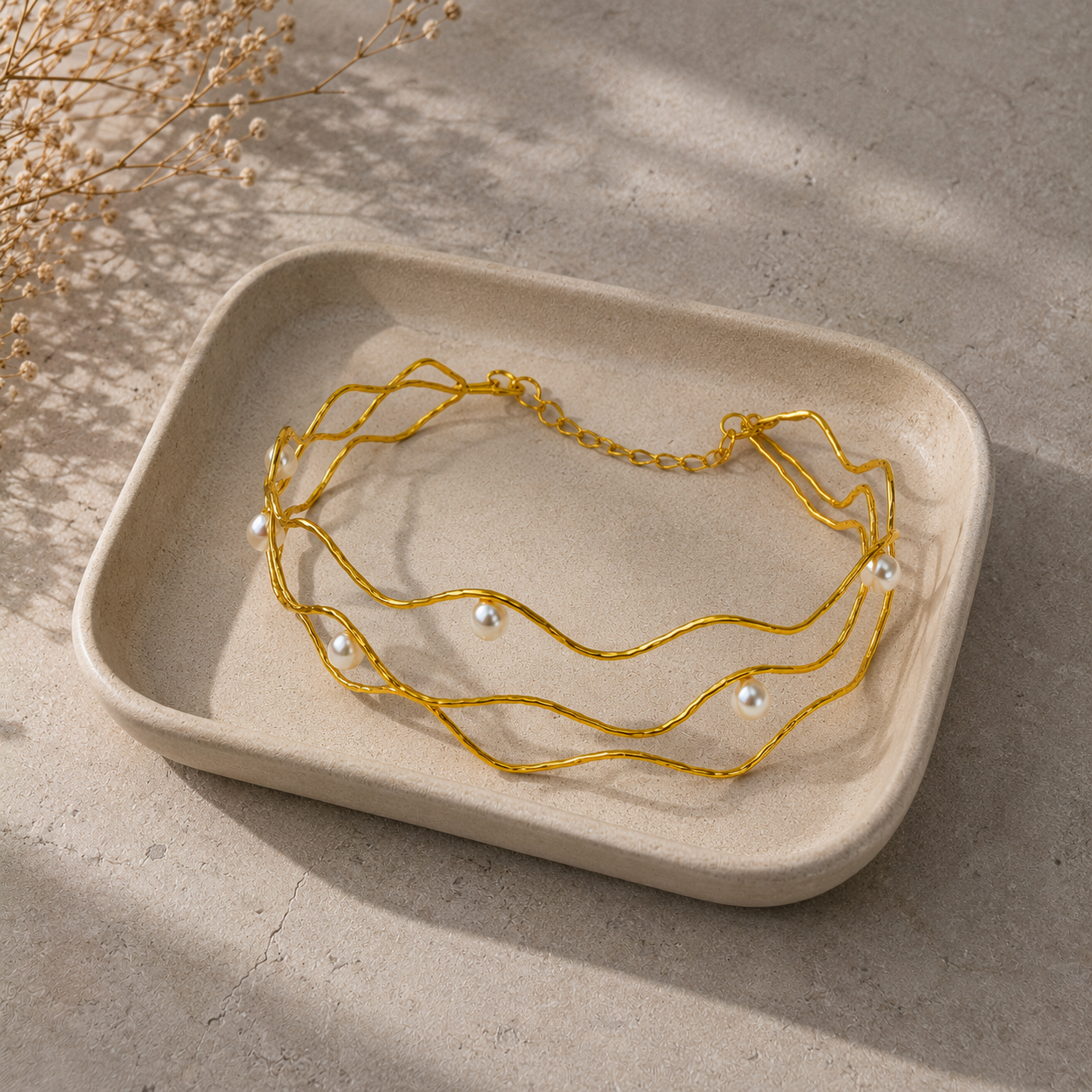 Ocean Wave Pearl Choker – Gold Plated Textured Wavy Wire Necklace