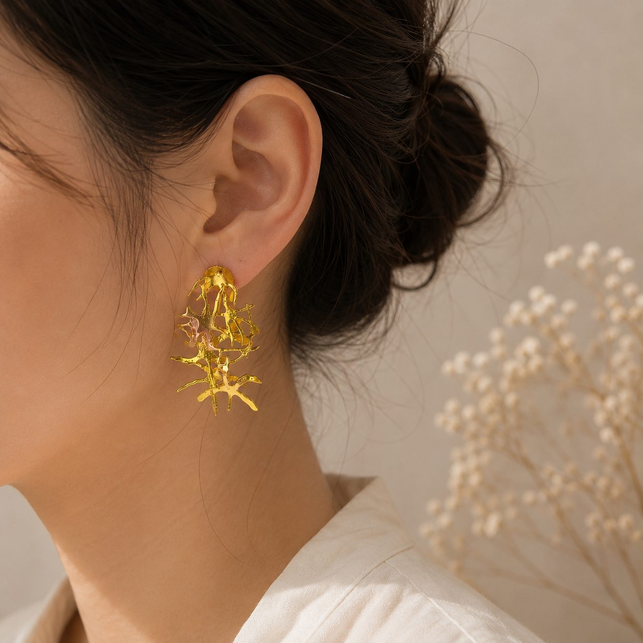 Golden Reef Clusters – Sculptural Coral-Inspired Statement Studs