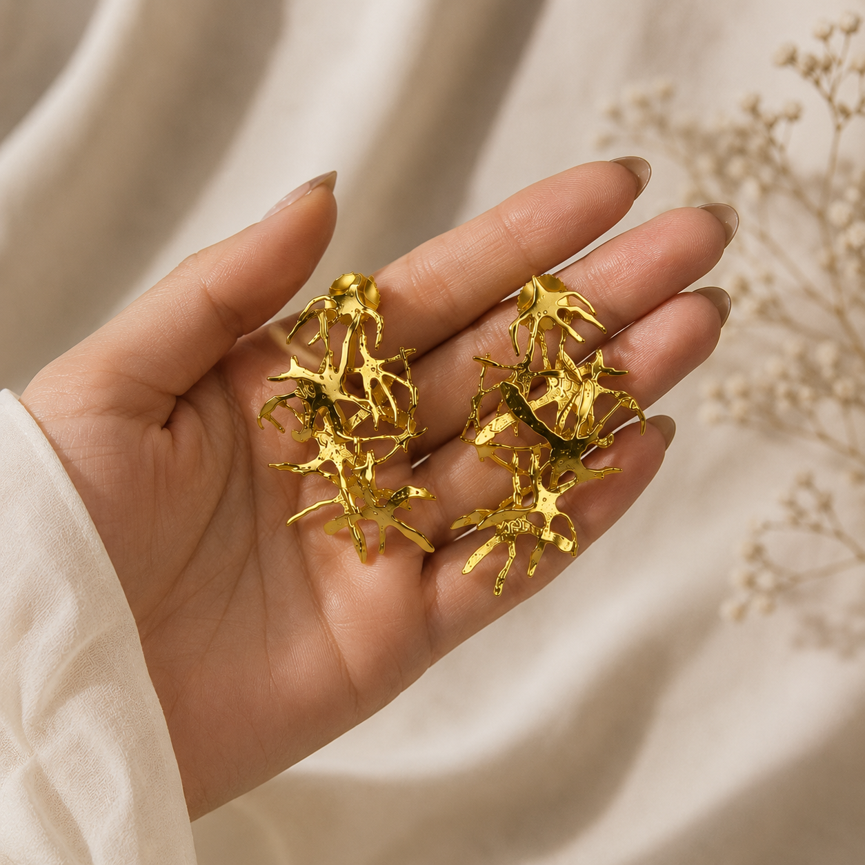 Golden Reef Clusters – Sculptural Coral-Inspired Statement Studs