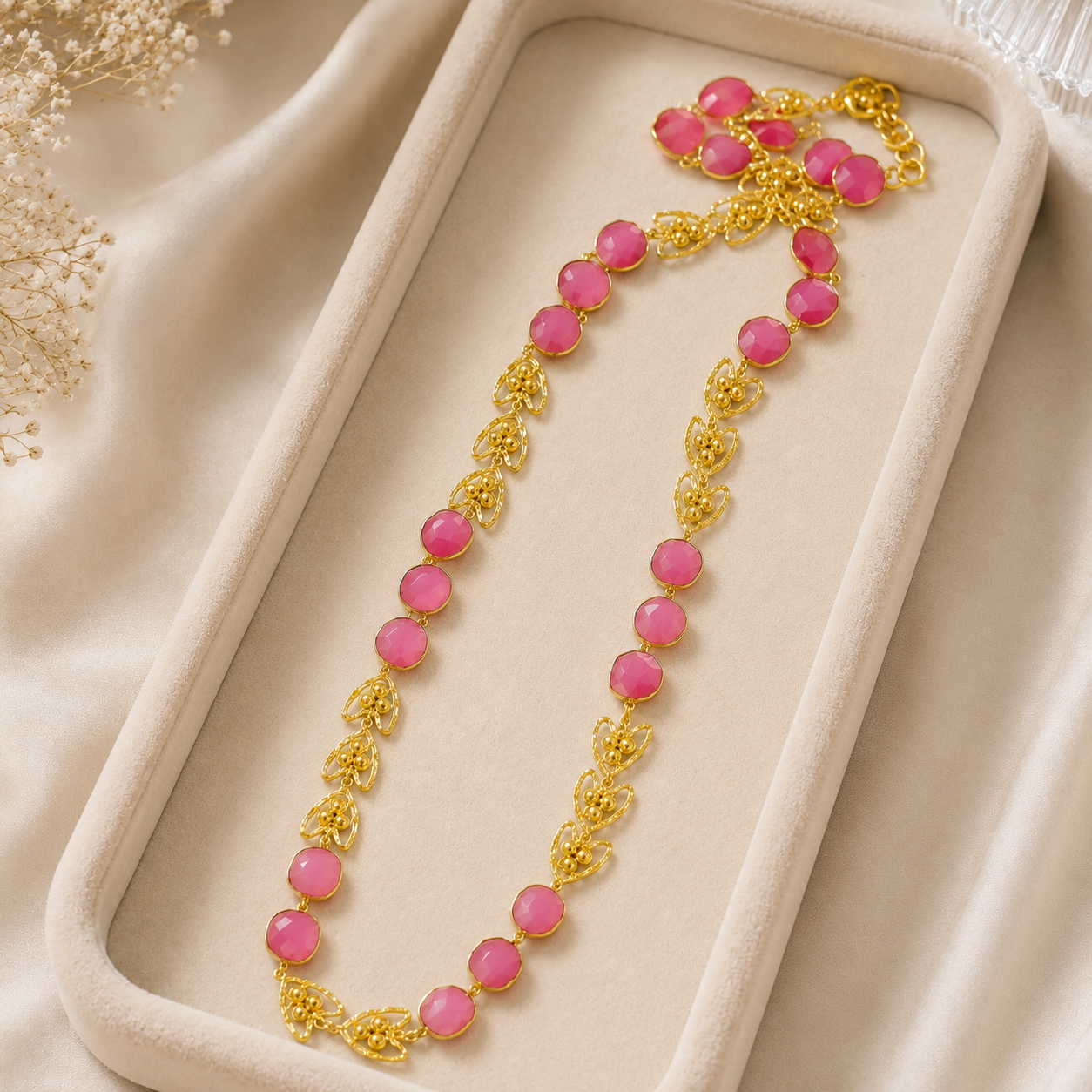Gilded Rose Petal Statement Necklace – Calci Monalisa Stone Brass Chain