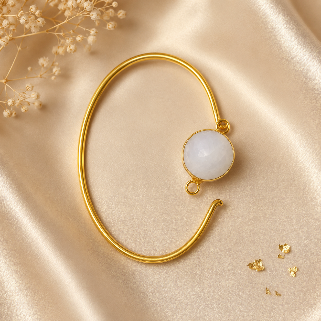 Ivory Glow Handmade Bracelet